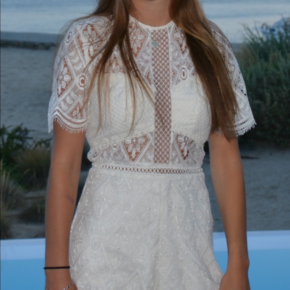 Alexis lace trimmed white romper - Picture 4 of 4